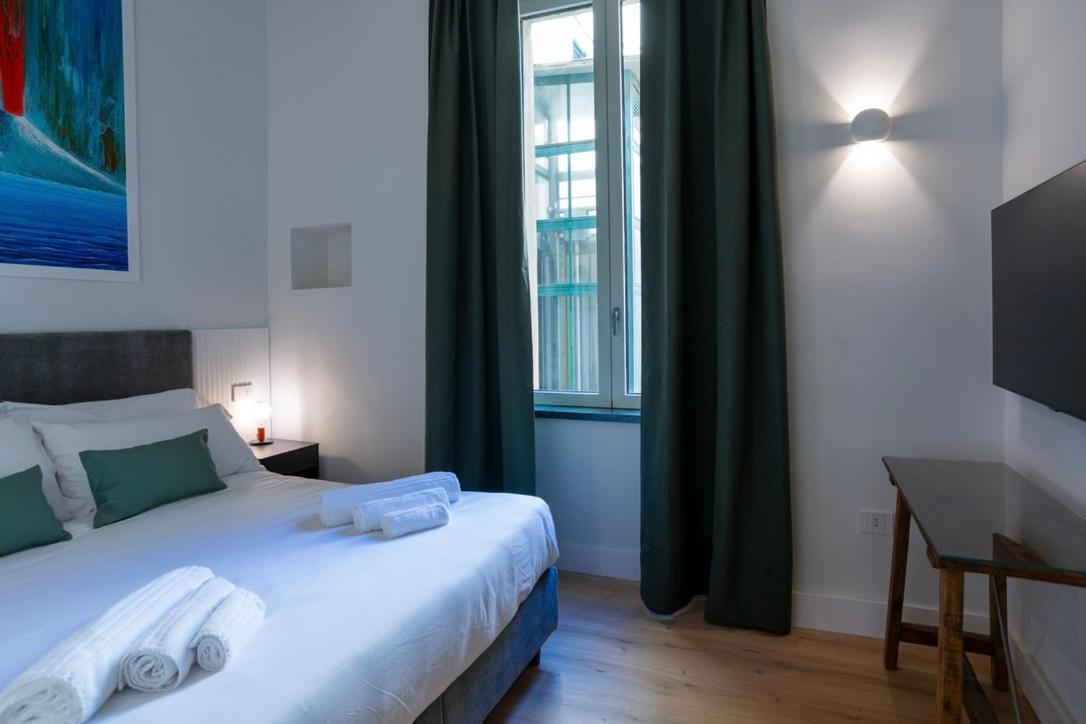 Bed & Breakfast Rolando Domus Naples